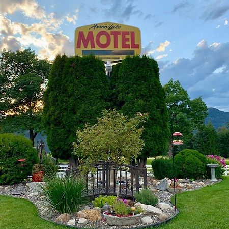 Arrow Lake Motel Fauquier Exterior photo